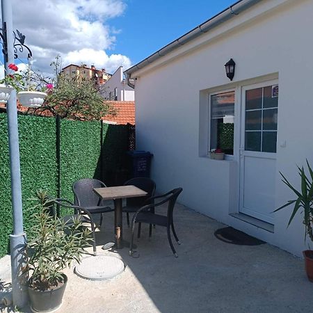 Apartmán Adamovic Pirot Exteriér fotografie